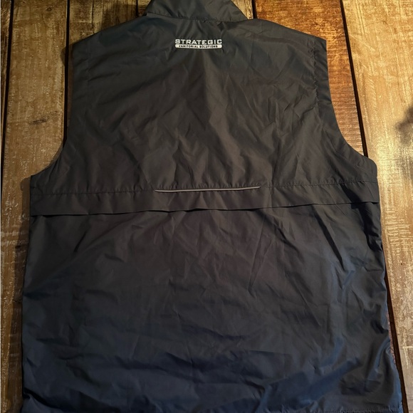 Core 365 vest - Picture 2 of 3